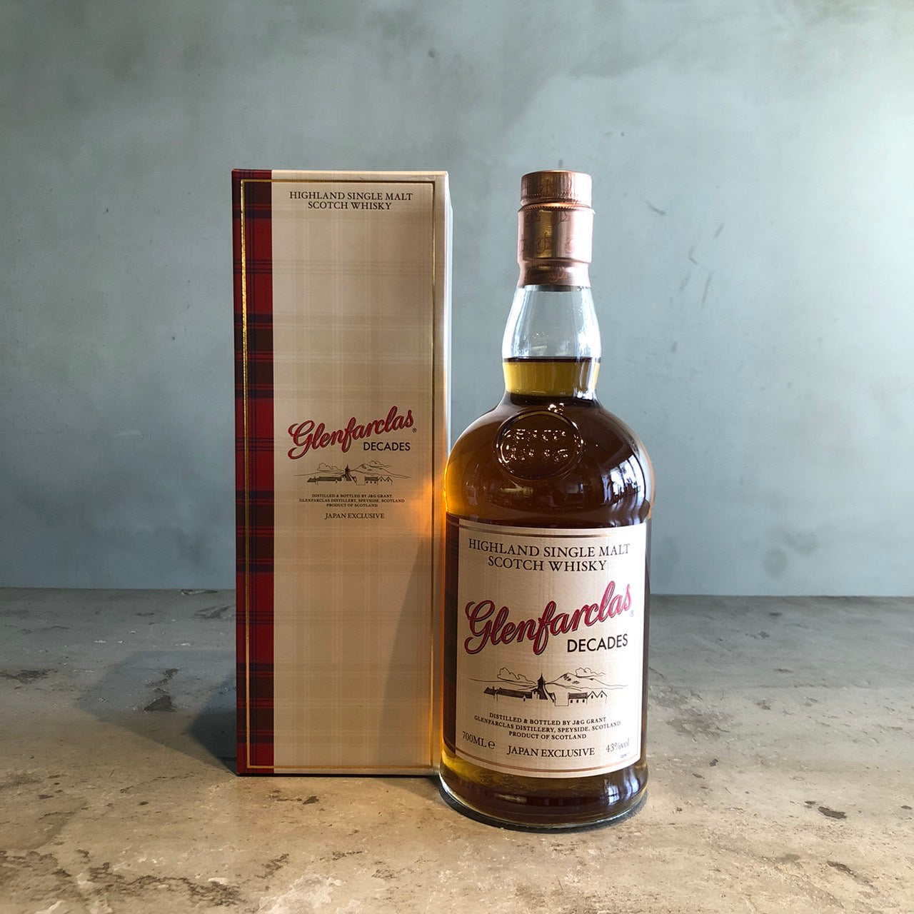 GLENFARCLAS DECADES-グレンファークラス ディケイズ- – & SPIRITS