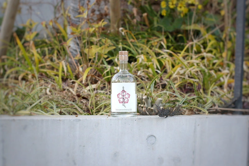 naturadistill NATIVE JAPANESE BOTANICAL GIN -ナチュラディスティル　固有種蒸溜酒