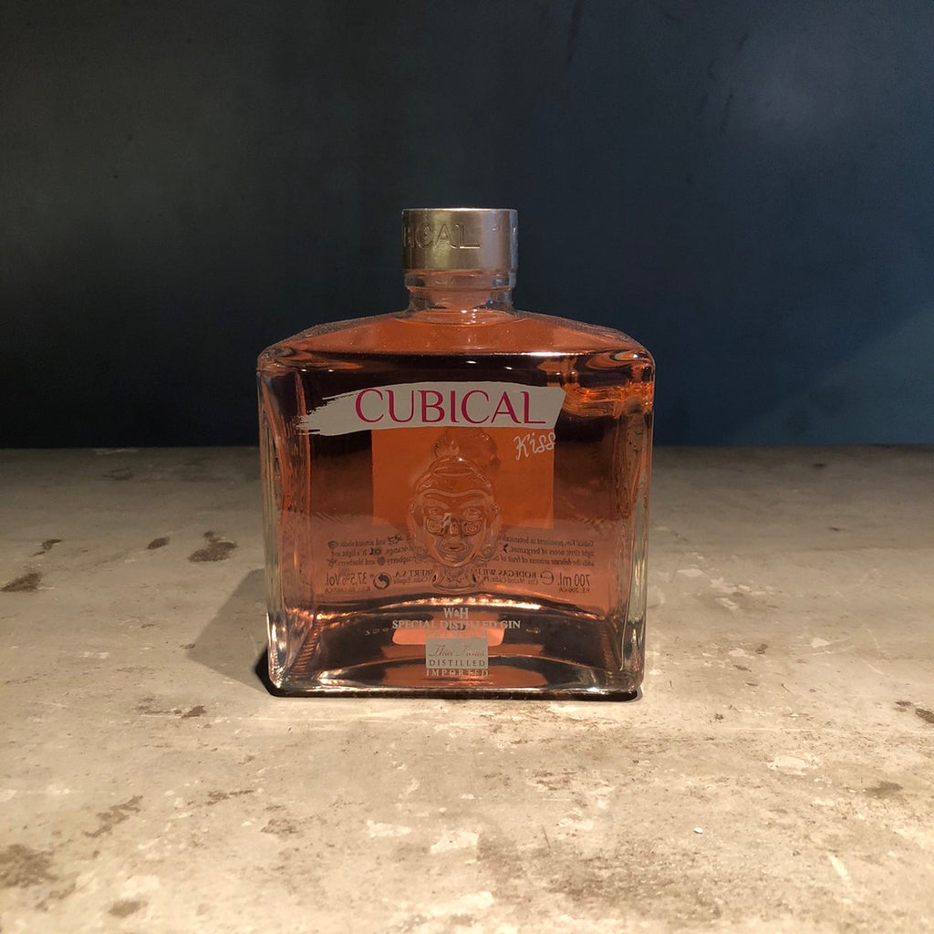 CUBICAL KISS GIN-キュービカル キス ジン- – & SPIRITS